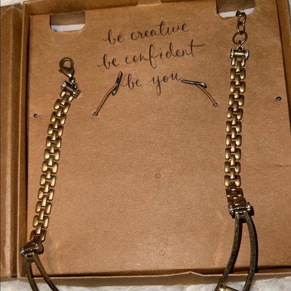 Chloe + Isabel Gold-Tone Necklace with Iridescent and Cream Accents - Picture 6 of 11